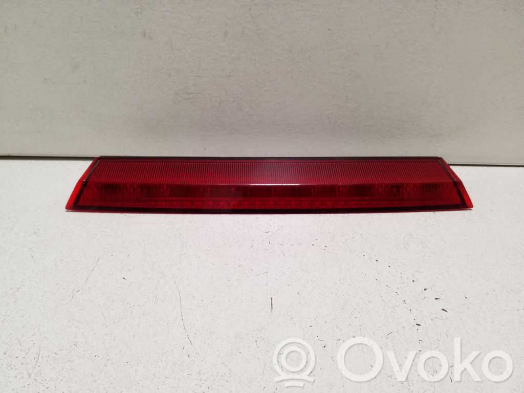 Toyota Corolla E210 E21 Trzecie światło stop 