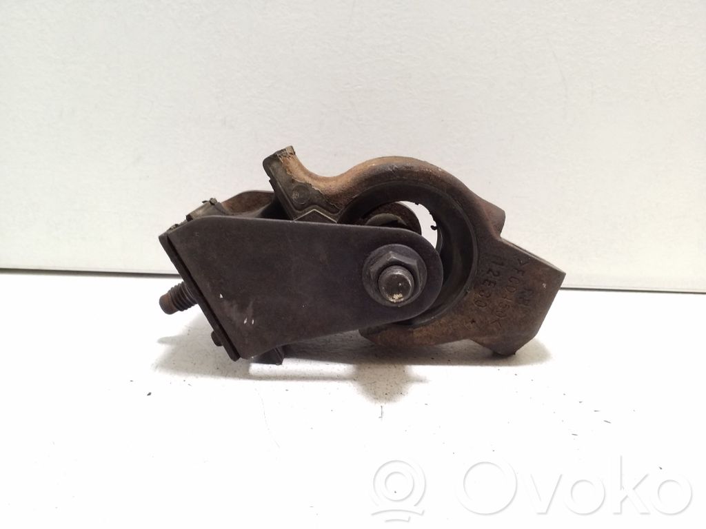 Ford Ranger Engine mounting bracket 