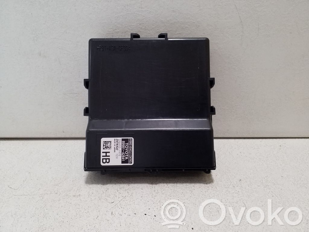 Toyota bZ4X Autres unités de commande / modules 