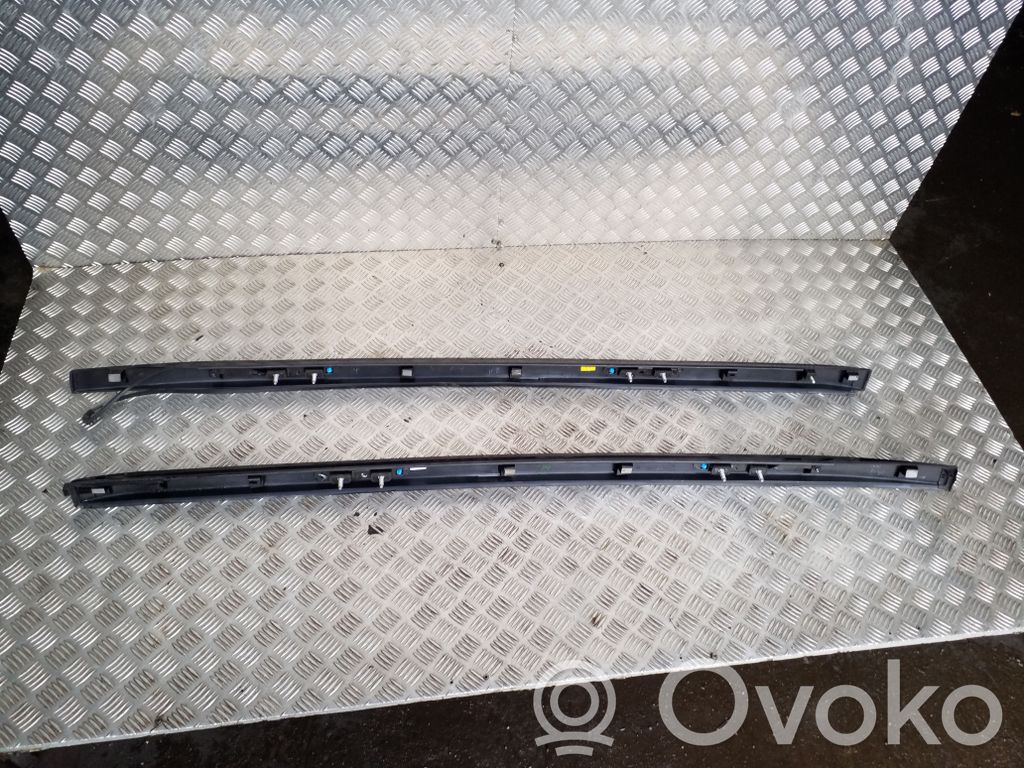 Toyota bZ4X Barra del techo 