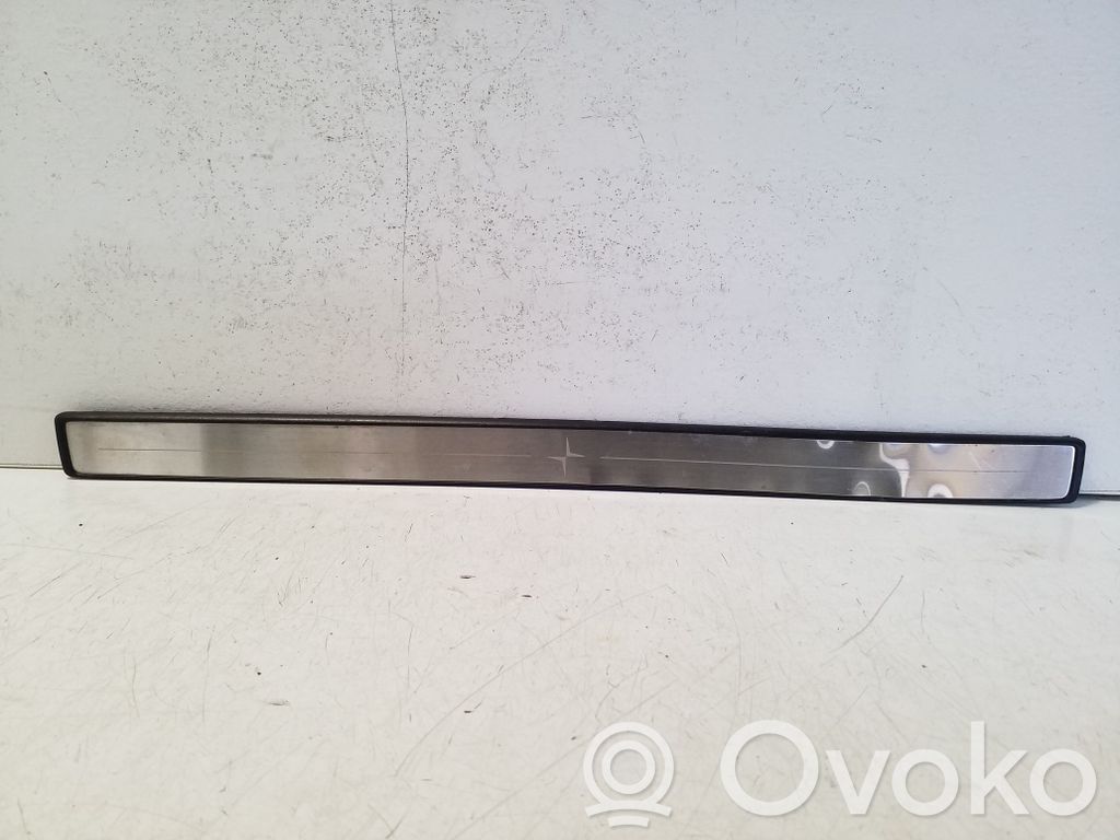 Polestar 2 Copertura del rivestimento del sottoporta anteriore