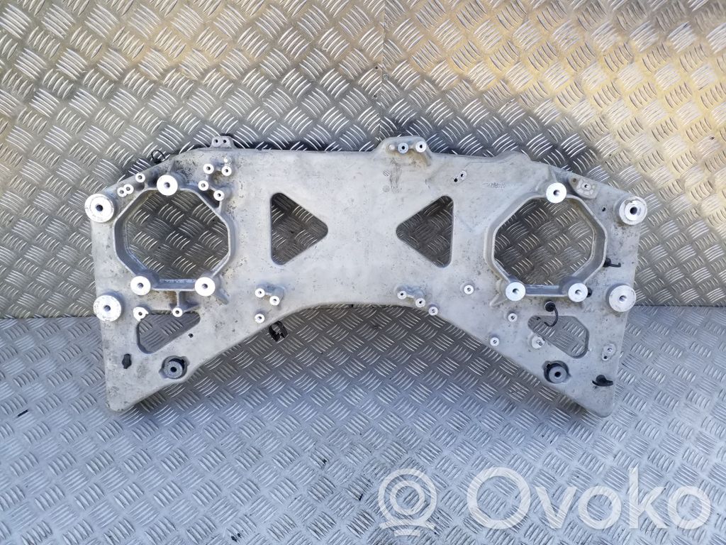 Polestar 2 Engine mounting bracket 