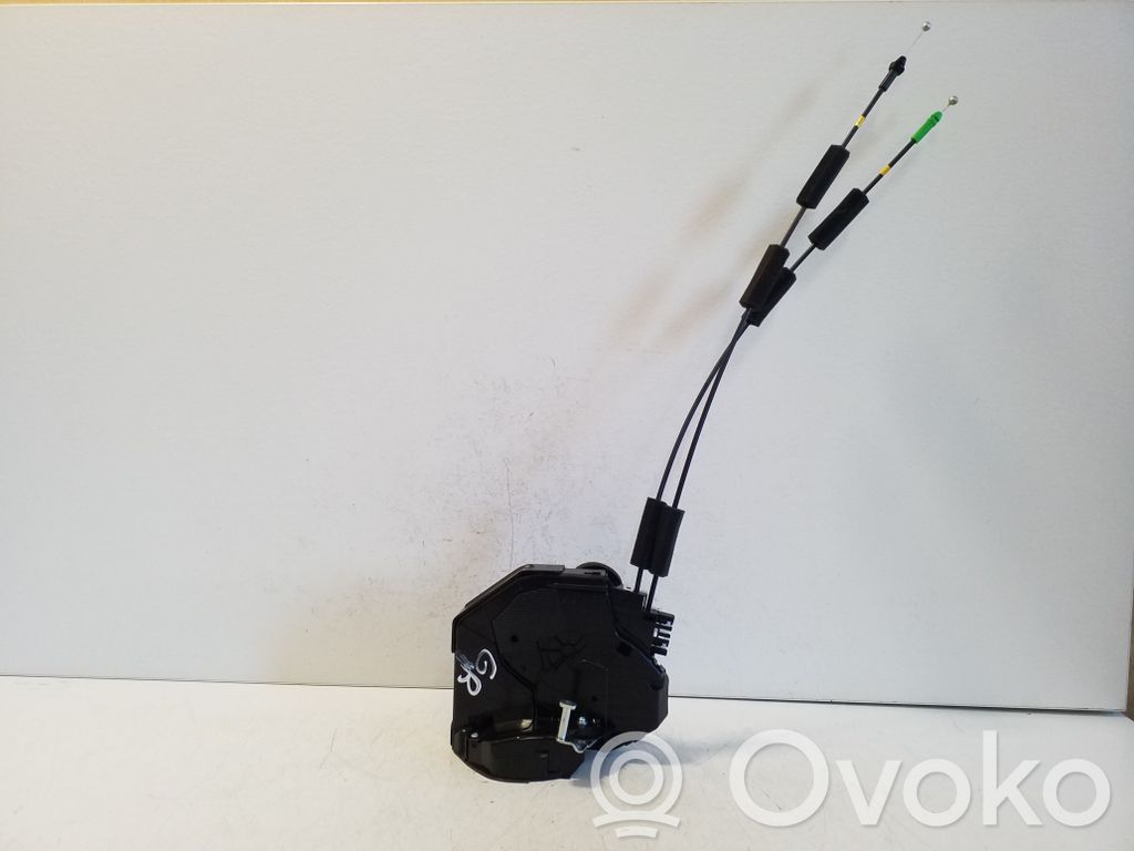 Toyota bZ4X Zamek drzwi tylnych