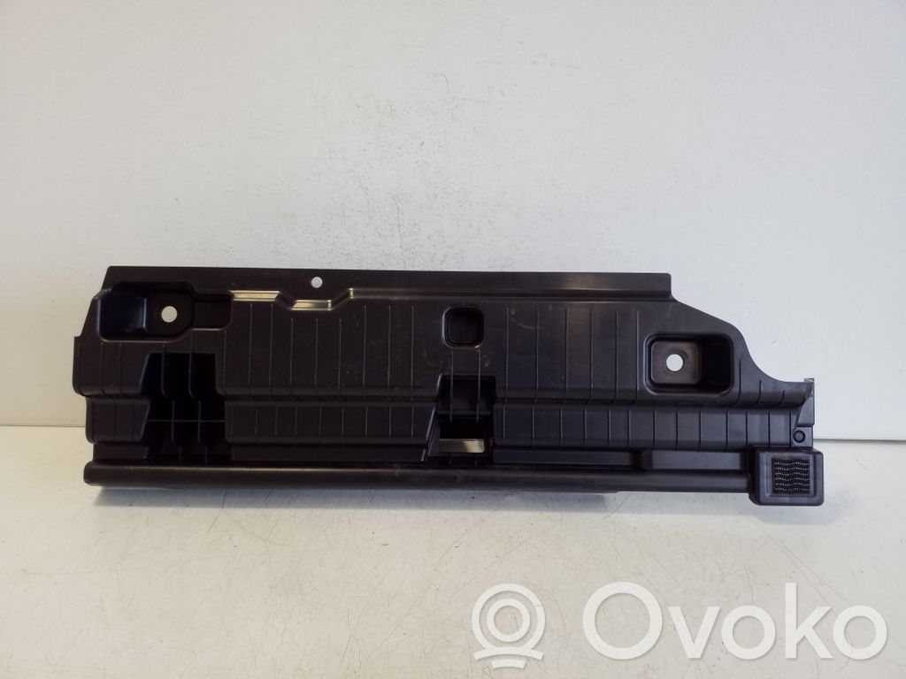 BMW i4 Other trunk/boot trim element 