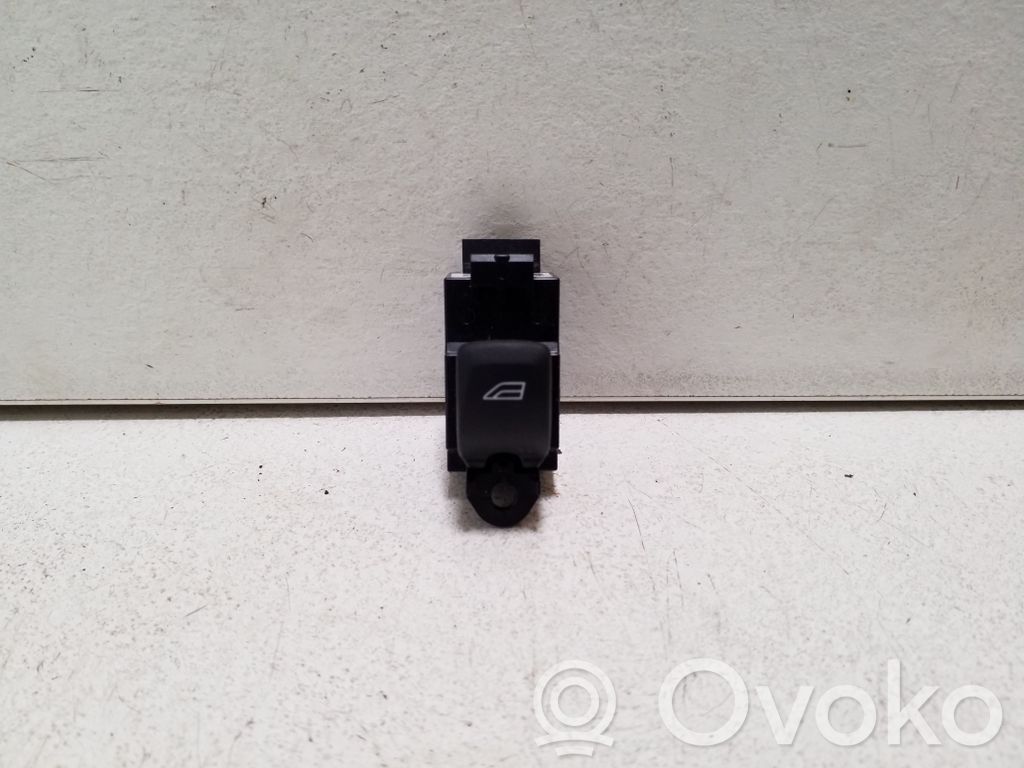 Interrupteur commade lève-vitre   31433408