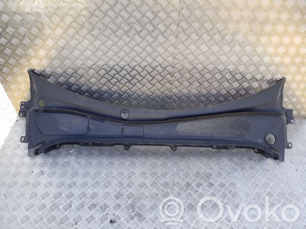 Volvo XC60 Valytuvų apdaila (-os) 