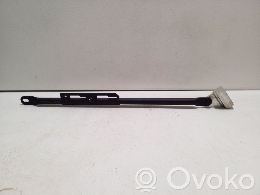 Volvo XC60 Other engine bay part 