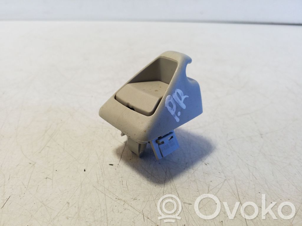 Volvo XC60 Sun visor clip/hook/bracket 
