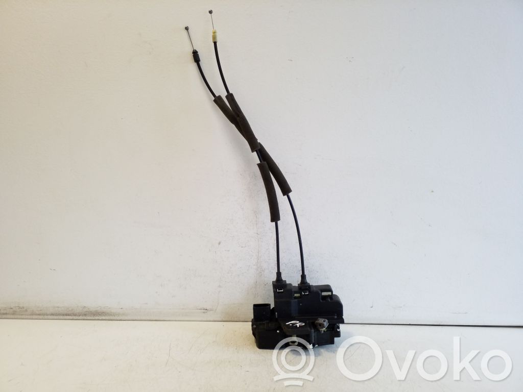 Chevrolet Captiva Cerradura de puerta delantera 