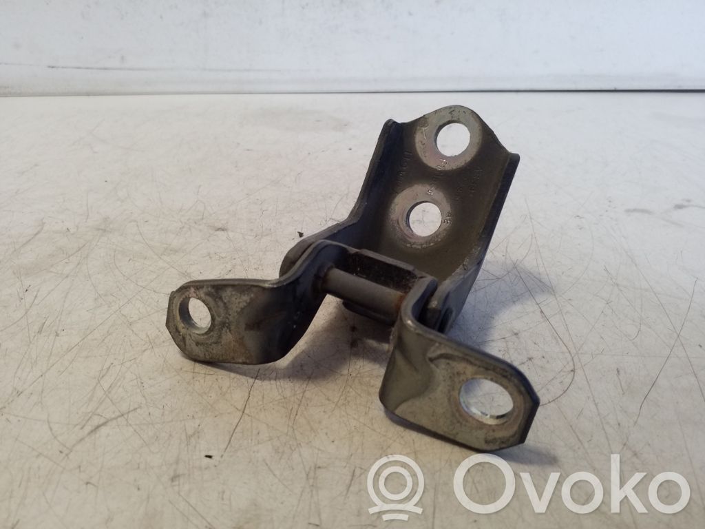 Ford Ranger Front door lower hinge 