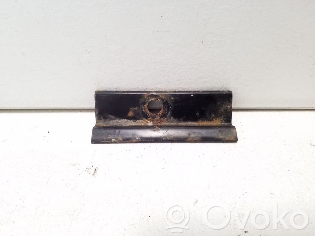 Mocowanie akumulatora   EB3T10718BA