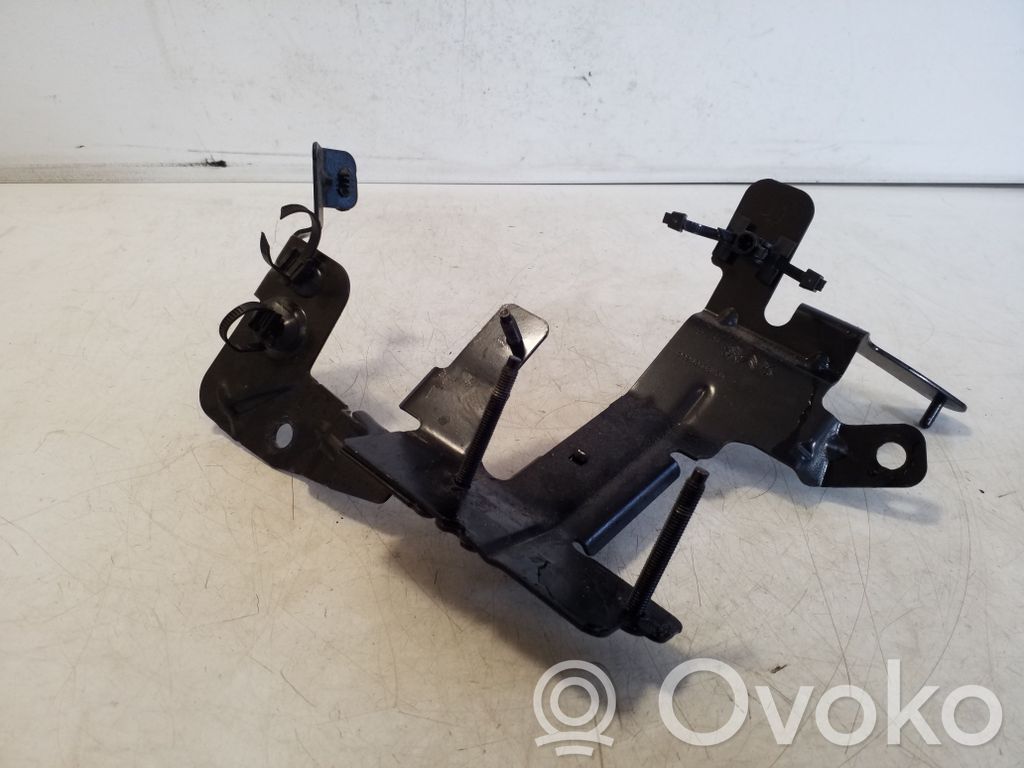 Citroen C5 Aircross Other engine bay part 
