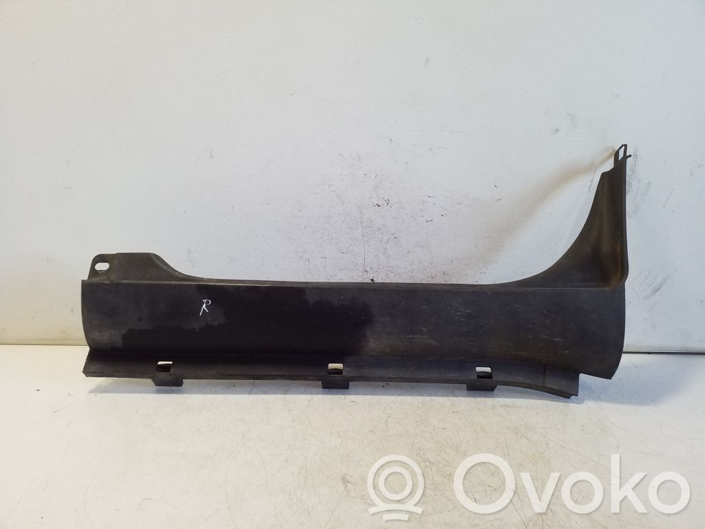 Iveco Daily 5th gen Side skirt front trim 