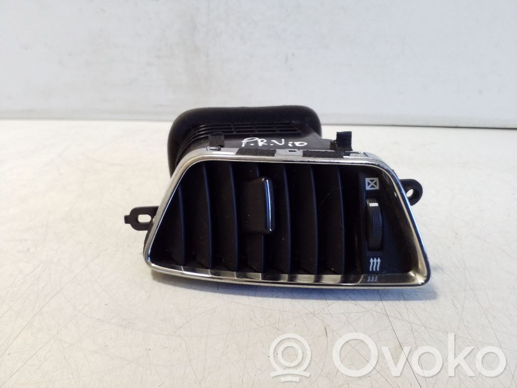 Chevrolet Captiva Dysze / Kratki środkowego nawiewu deski rozdzielczej 