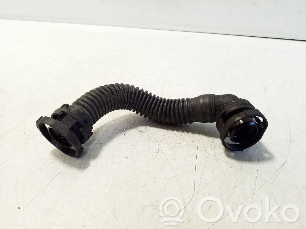 Volkswagen PASSAT B8 Ventilație/conductă aerisire/furtun 
