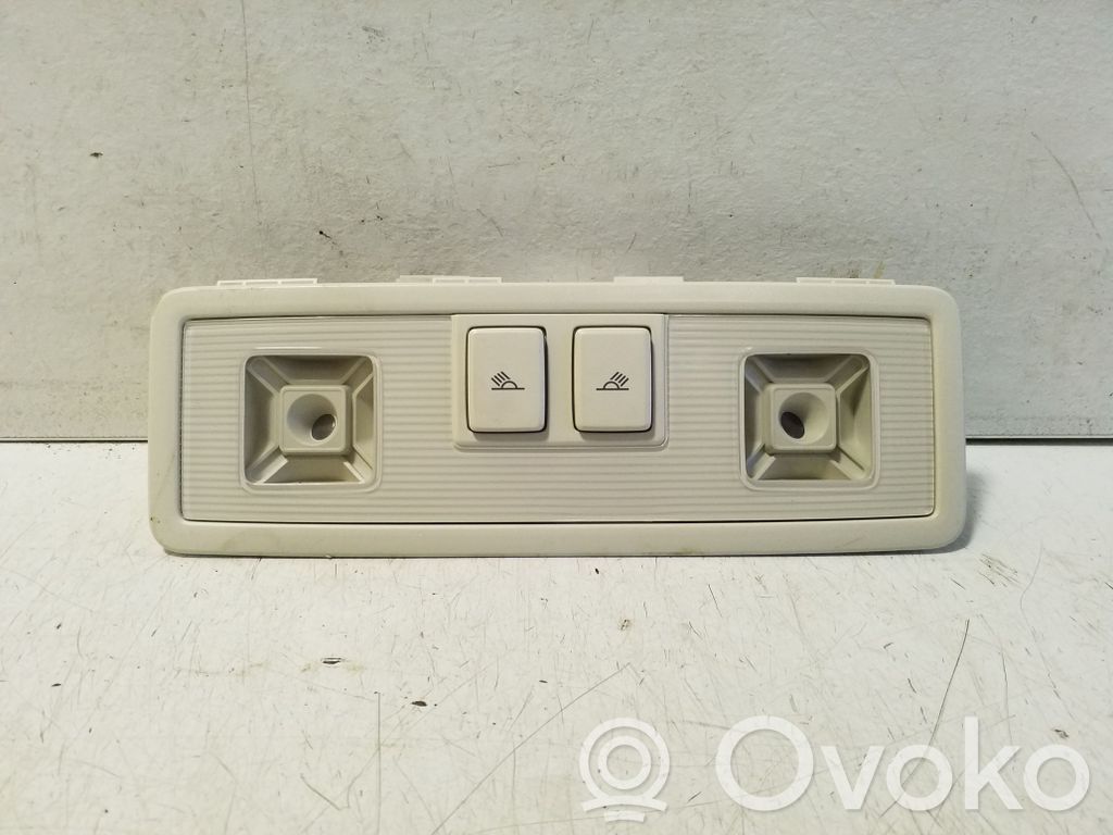 Volkswagen PASSAT B8 Illuminazione sedili posteriori