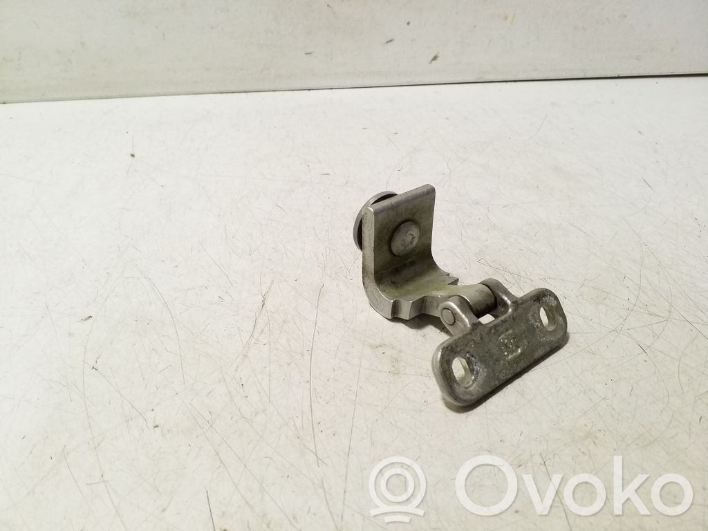 Volkswagen PASSAT B8 Cerniera portellone posteriore/bagagliaio