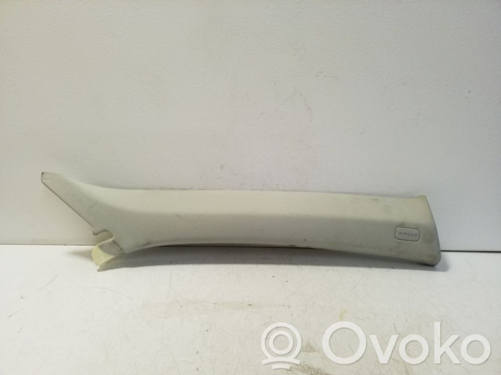 Audi Q3 8U Rivestimento montante (A)