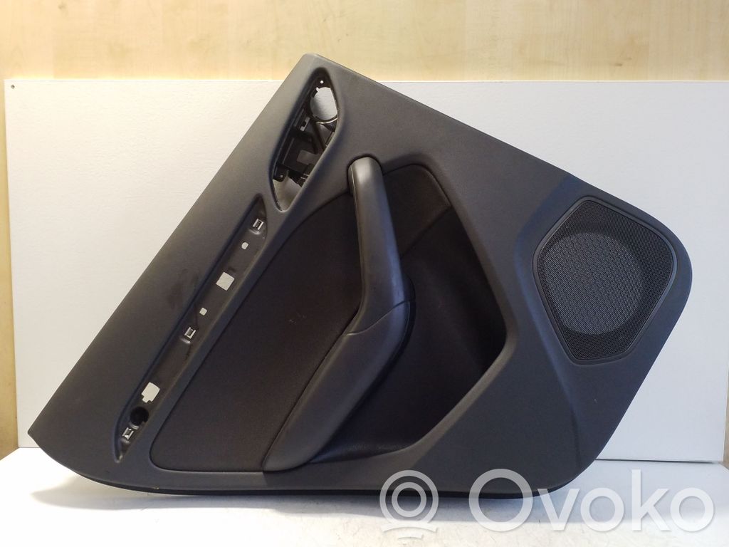 Audi Q3 8U Rivestimento del pannello della portiera posteriore 