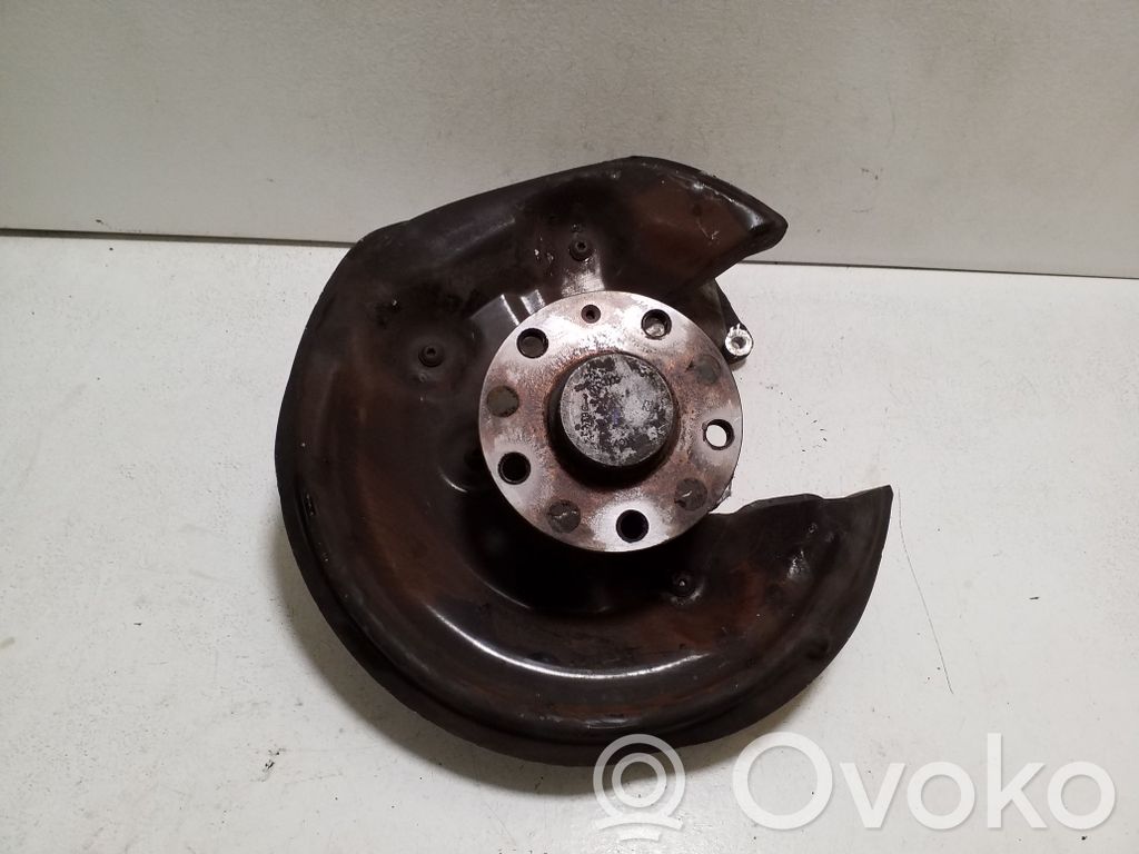 Cubo de rueda trasera   3C0505435F