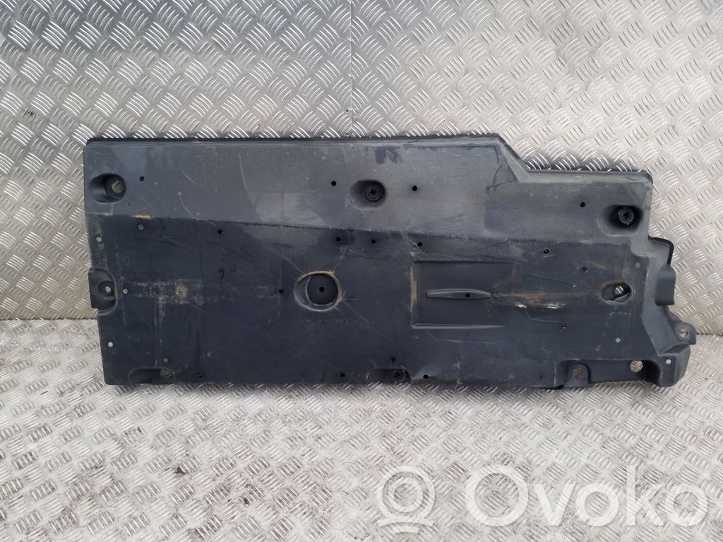 Toyota Yaris Cross Copertura sottoscocca centrale