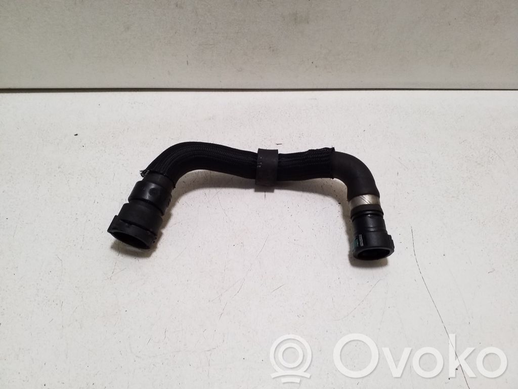Land Rover Discovery Sport Tubo flessibile del liquido di raffreddamento del motore