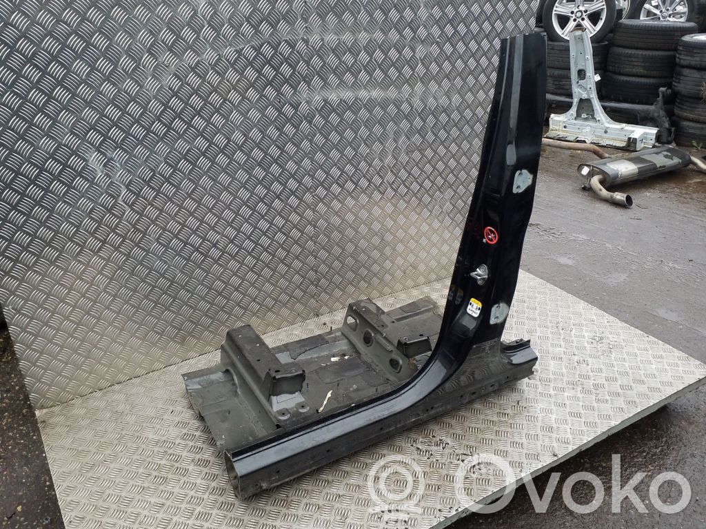 Land Rover Discovery Sport Stâlp (centru) 