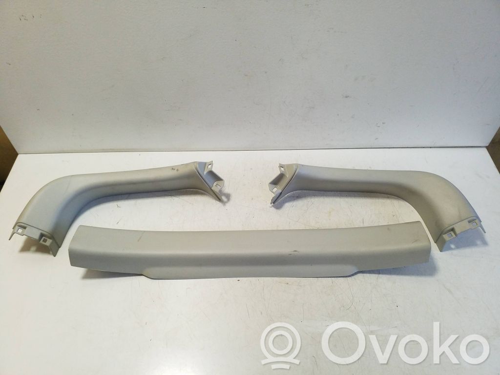 Land Rover Discovery Sport Tapicerka klapy tylnej / bagażnika 