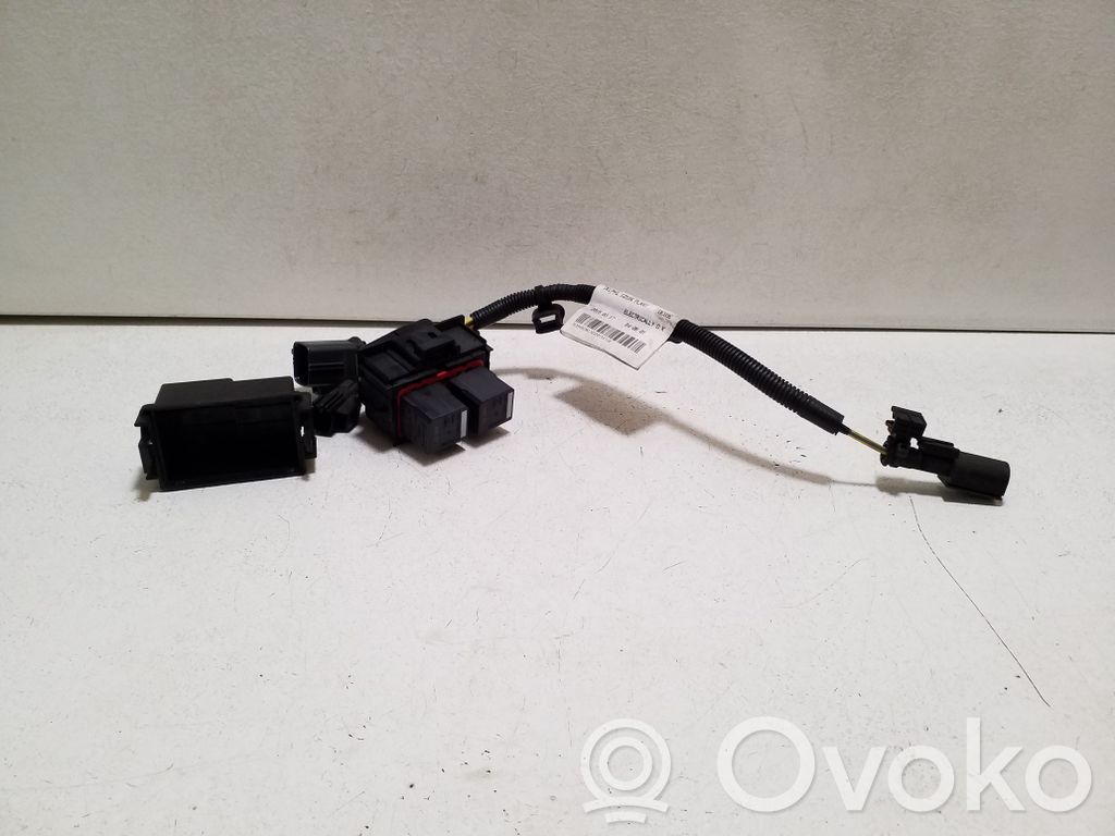 Volvo XC60 Scatola di montaggio relè