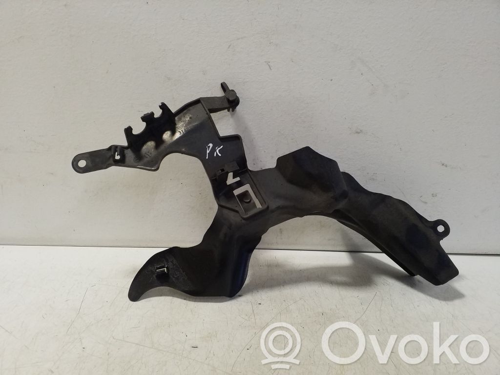 Volvo XC60 Front splash guards bracket 
