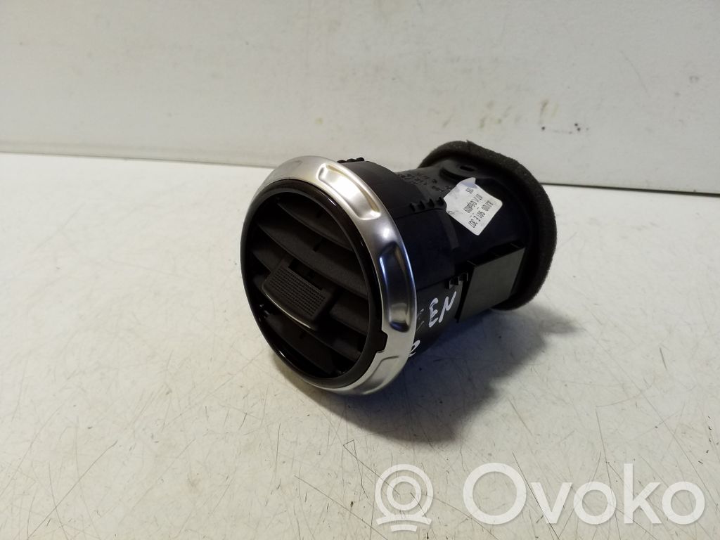 Audi TT TTS Mk2 Rejilla de ventilación central del panel 
