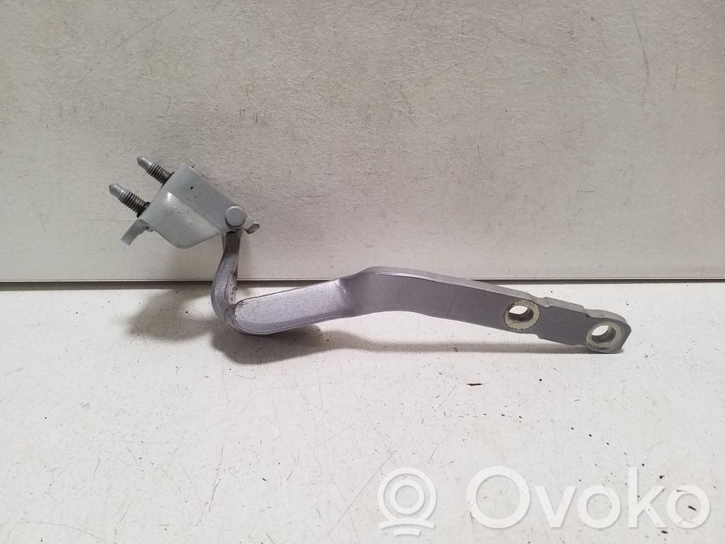 Audi A1 Tailgate/trunk/boot hinge 