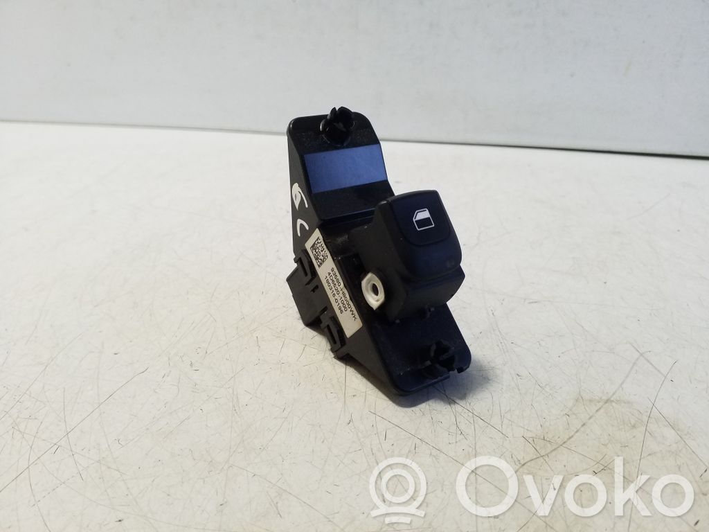 KIA Stonic Electric window control switch 