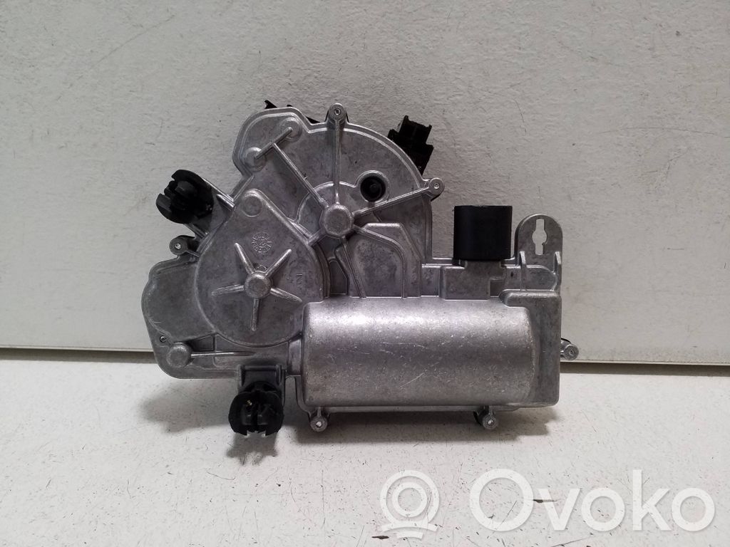 Moteur ouverture de coffre   3V5827887B