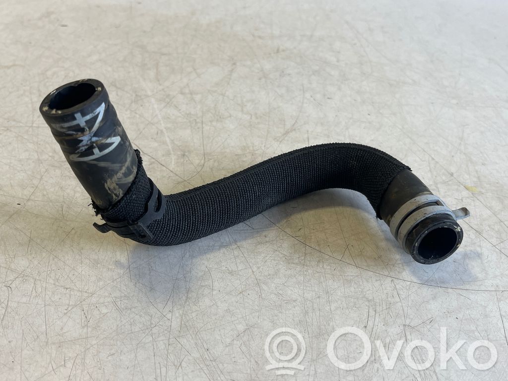 Porsche Taycan 9J1 Engine coolant pipe/hose 