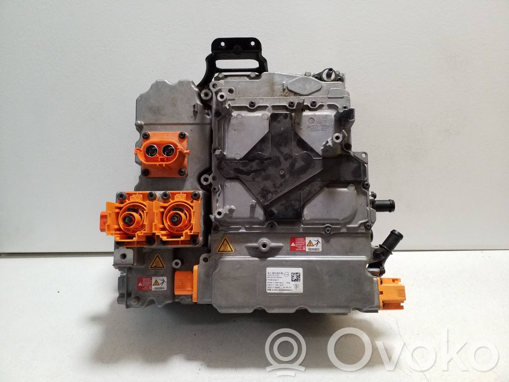Porsche Taycan 9J1 Inversor/convertidor de voltaje 