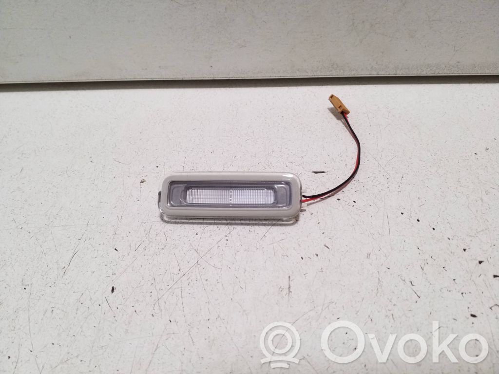 Porsche Taycan 9J1 Lampă scaun față