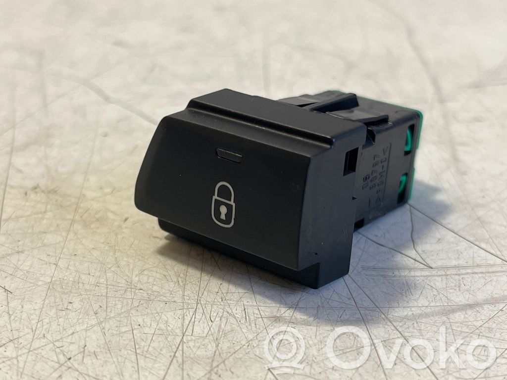 Central locking switch button   9809138677