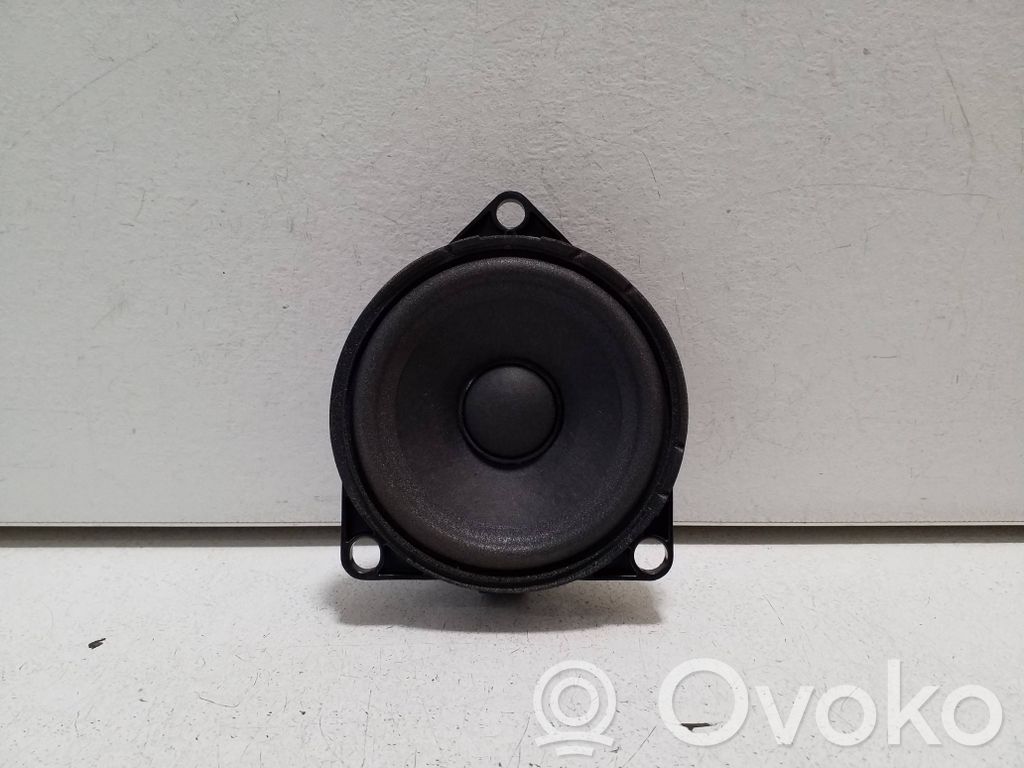 Polestar 2 Altavoz de la puerta delantera 