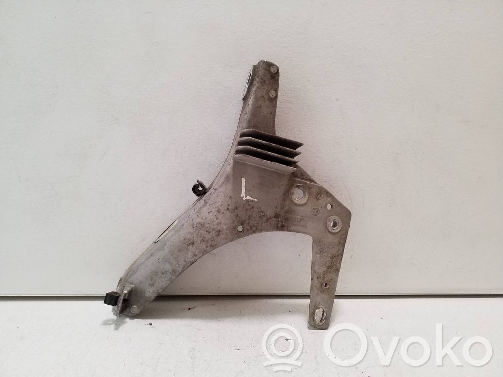Polestar 2 Support batterie de véhicule hybride / électrique