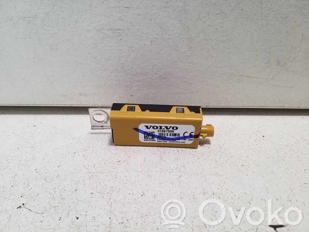 Polestar 2 Amplificateur d'antenne