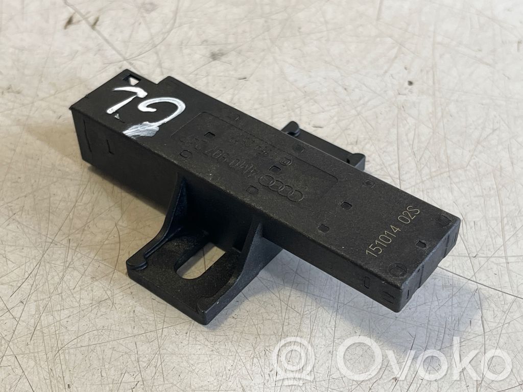 Audi Q7 4M Antenă sistem fără cheie