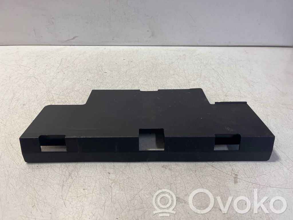 Audi Q7 4M Capac cutie baterie 