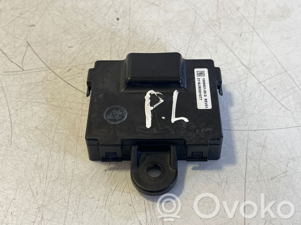 Tesla Model S Oven ohjainlaite/moduuli 