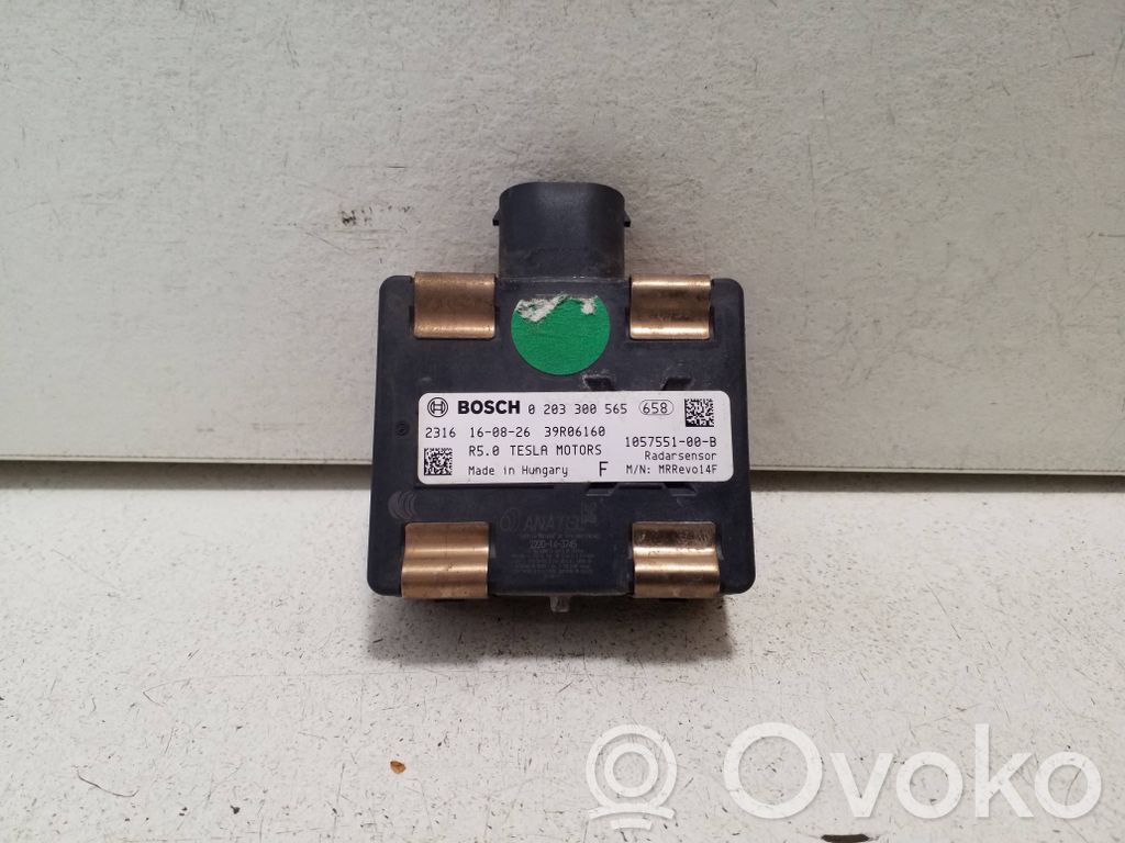 Sensor de radar Distronic   105755100B,0203300565