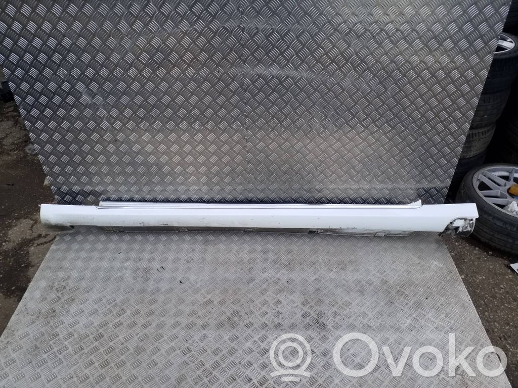 Tesla Model S Sill 