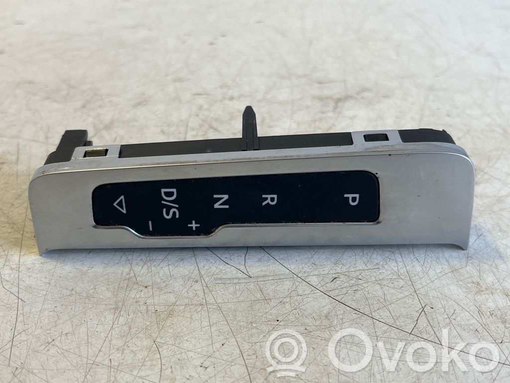 Audi A3 S3 8V Indicador selector de marchas 