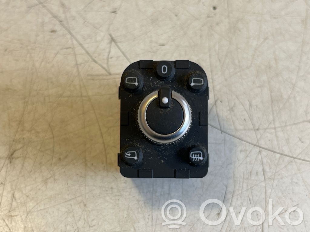Audi Q2 - Interruptor del espejo lateral 