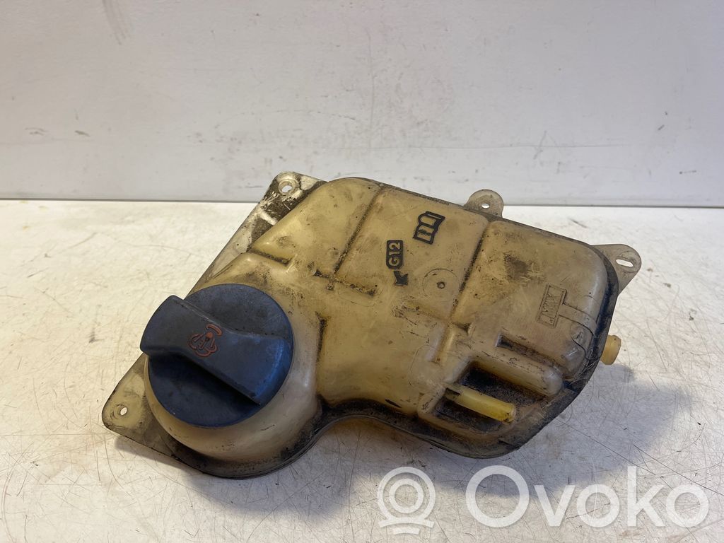 Volkswagen PASSAT B5.5 Zbiornik wyrównawczy chłodziwa 