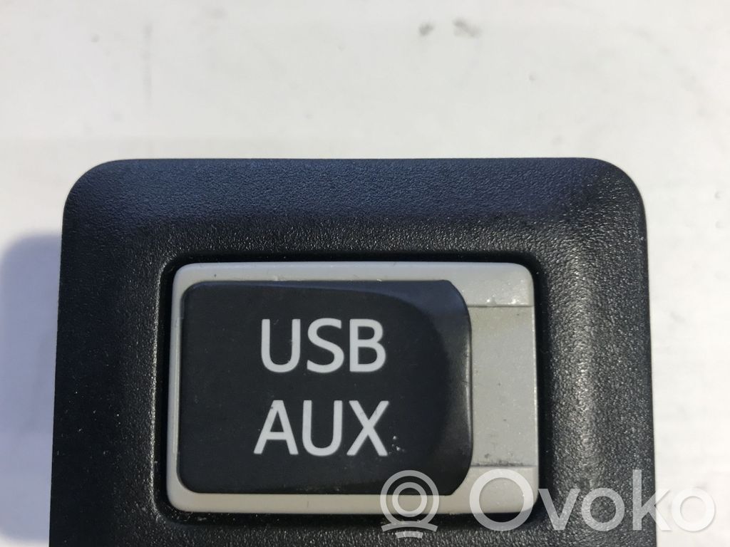 Lexus RX 450H USB socket connector 
